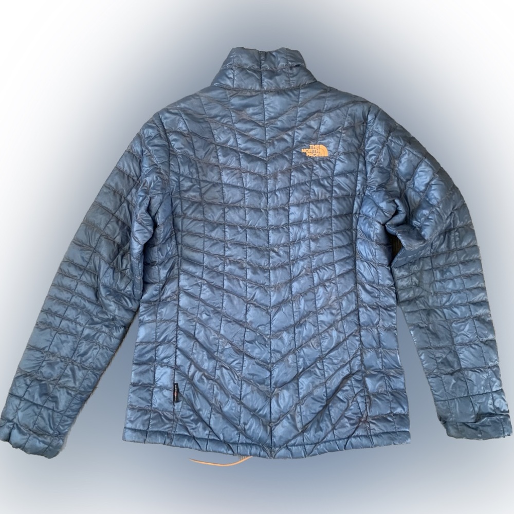 Last call! North Face blue quilted lightweight packable insulated jacket - Picture 4 of 10